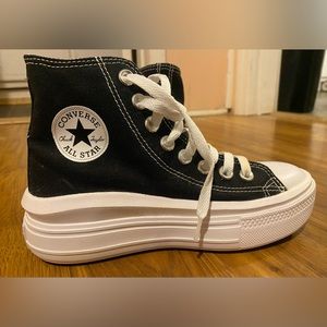 Women’s Chuck Taylor All Star Move Platform